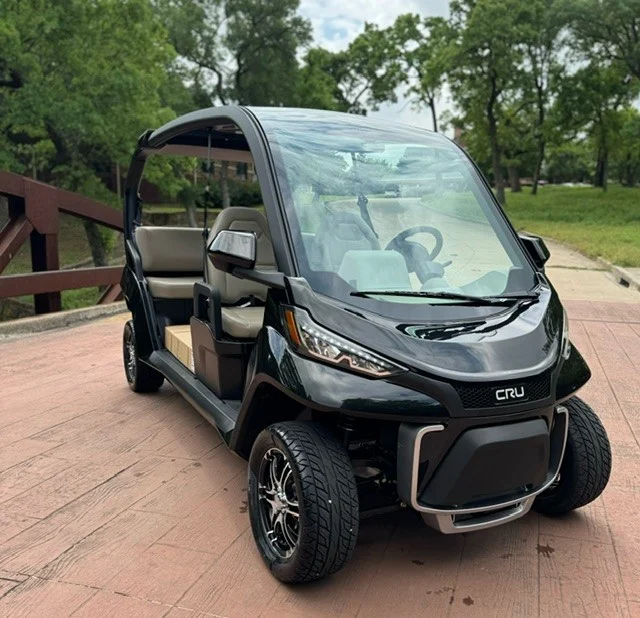2025 Club Car CRU 6 Passenger Electric Golf Carts for Sale(Black) (1)