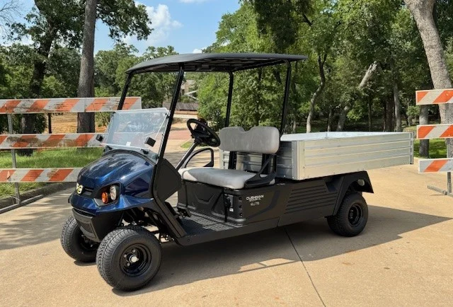 2025 Cushman Hauler 2 Passenger Lithium Ion Utility Carts for Sale (1)