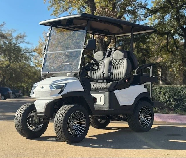 2026 Atlas 4 Passenger Lifted HP Lithium Ion Golf Carts for Sale (1)